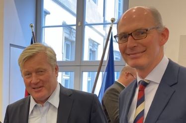 Rckendeckung fr die Ablehnung der B65-Schnellstrae durch die Schwicheldter Feldmark: Niedersachsens Wirtschaftsminister Bernd Althusmann und unser Peiner Landtagsabgeordneter Christoph Plett.